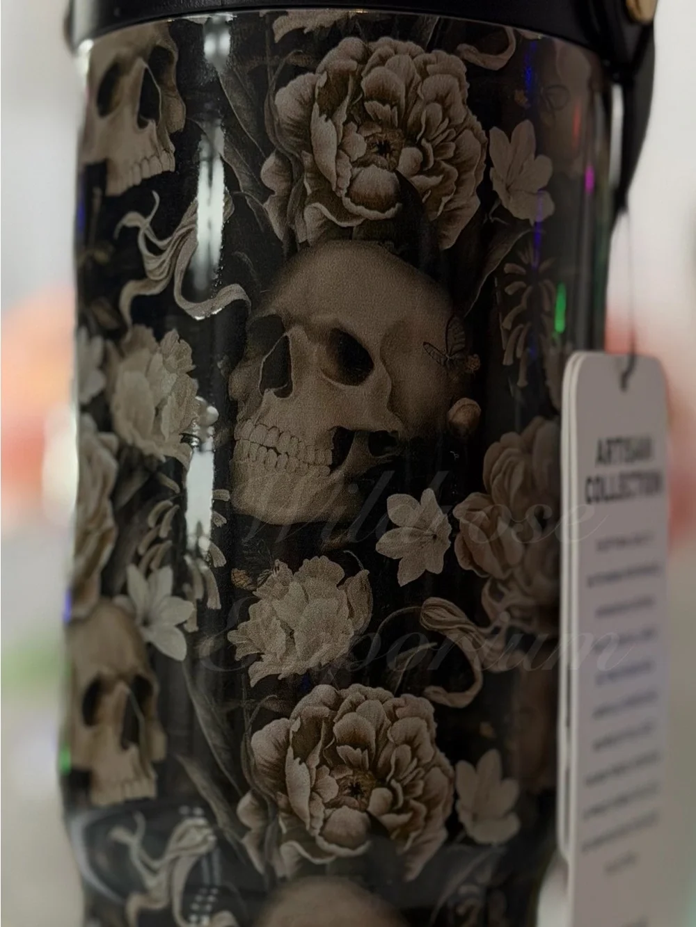 Hydrapeak Artesian Collection gothic tan beige roses skull 32oz Insulated Tumblr